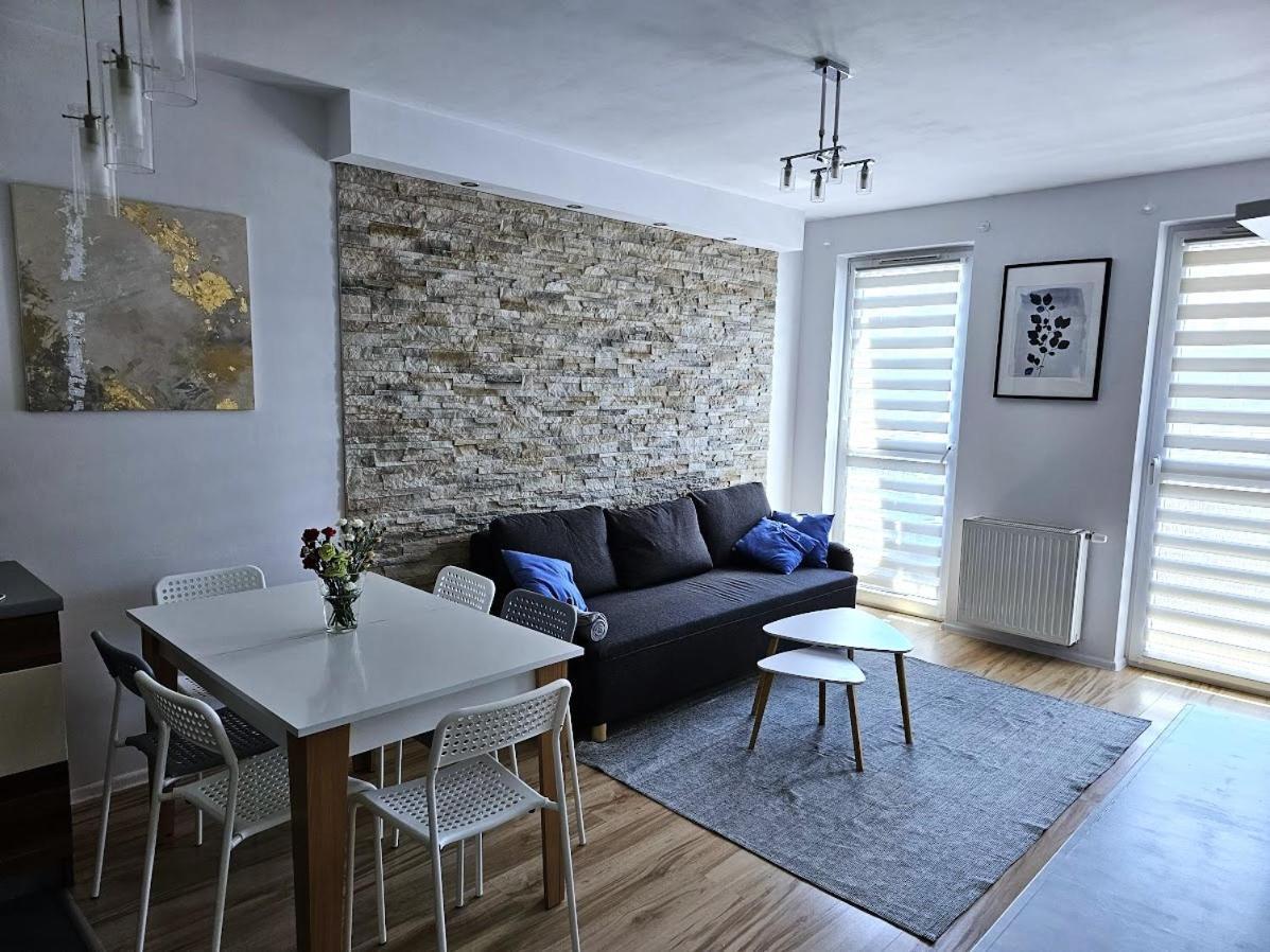 Mieszkanie 6-Osobowe Krakow Przy Plywajacych Basenach Zakrzowek Buitenkant foto